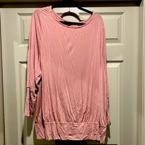 Lane Bryant 3/4 Sleeve, Fitted sleeve and waist Blouse Sz 26/28